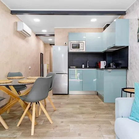 Lilia Apartment *